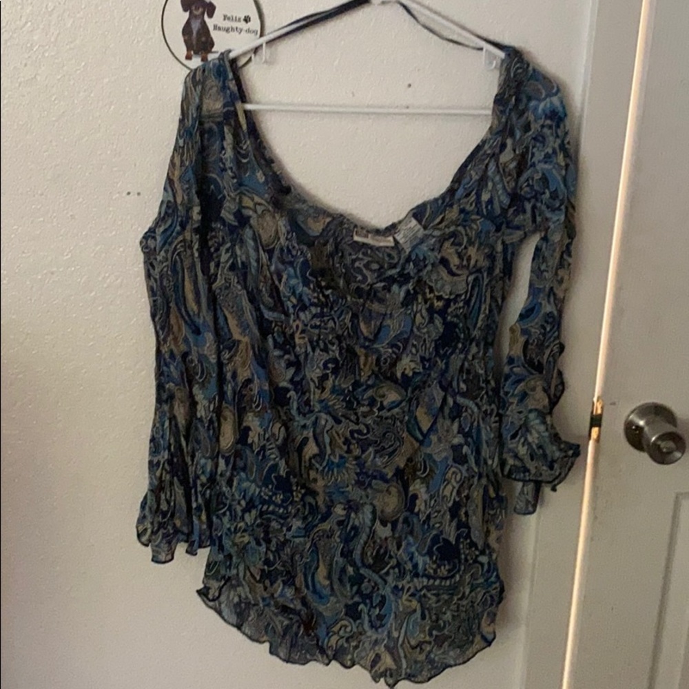 Long sleeve blouse